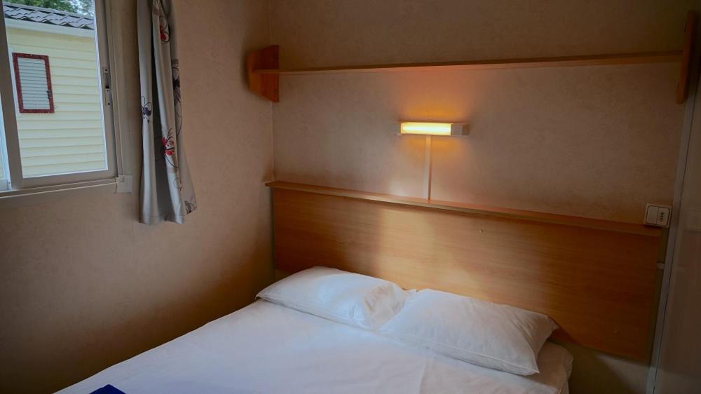 Hotel Les Pins De La Coubre Les Mathes Zimmer foto
